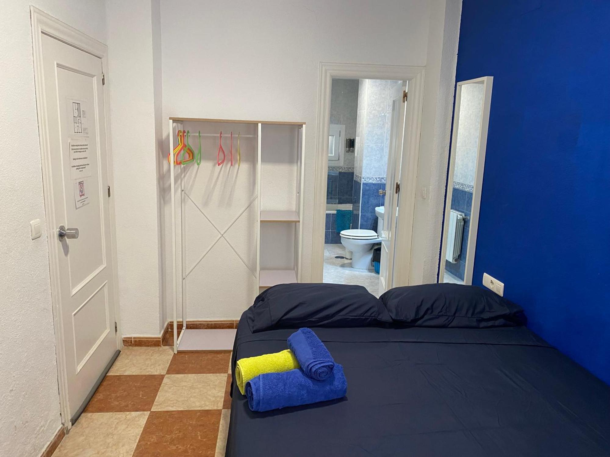 Oh! My Hostel Гранада Екстериор снимка